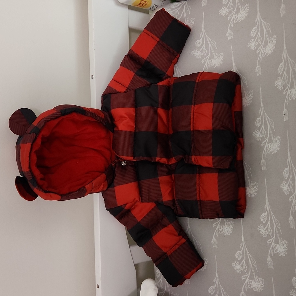 Old Navy winter coat 3-6 months